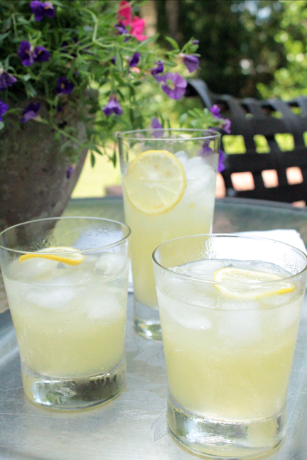 Skinny Homemade Lemonade